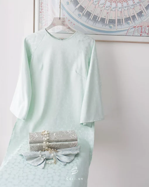 ÁO DÀI GIAI Ý 3 691.9 D1R3.115 - MINT - Ảnh 4