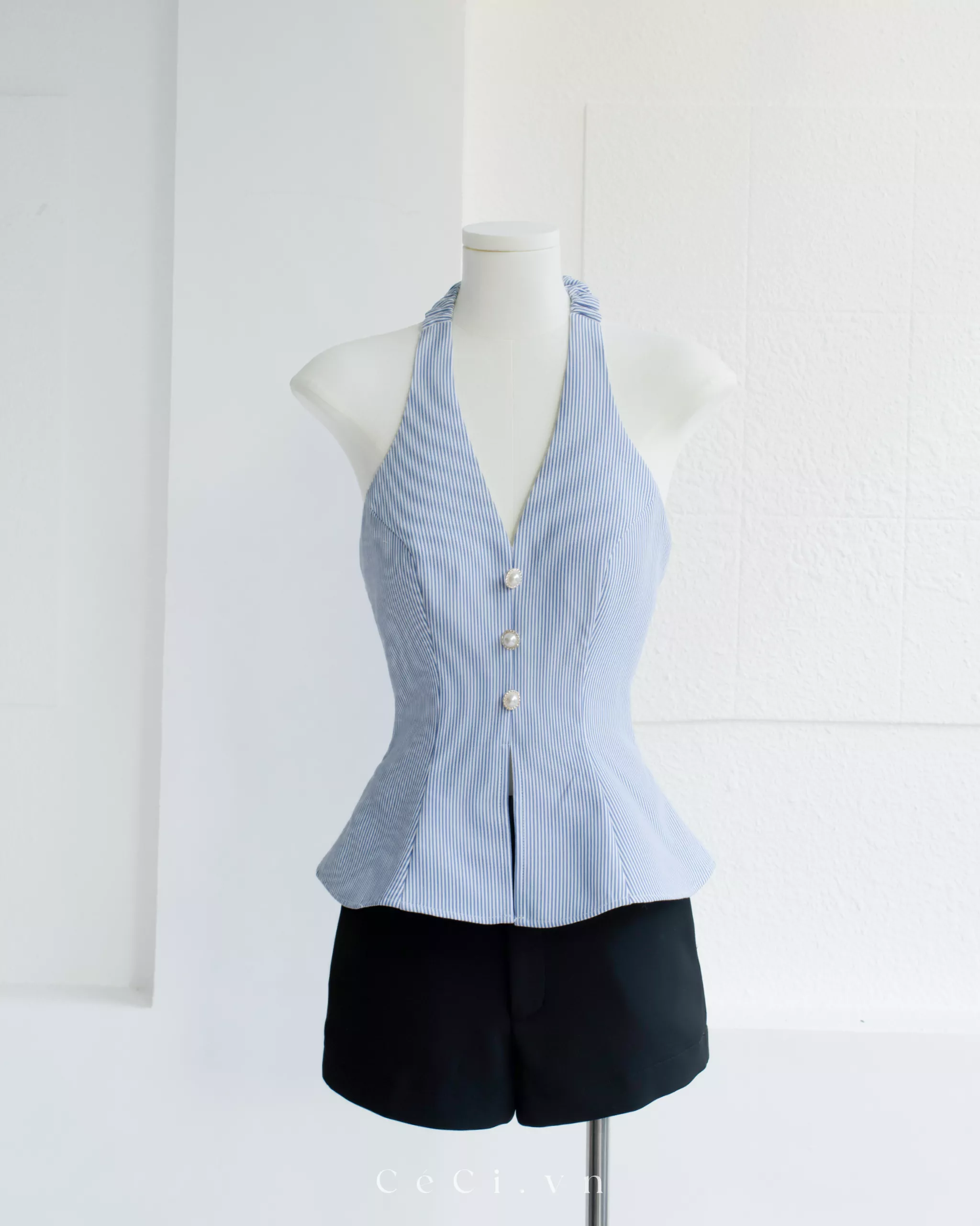 Alternative view of MAISIE TOP 742 - DEEP BLUEBELL