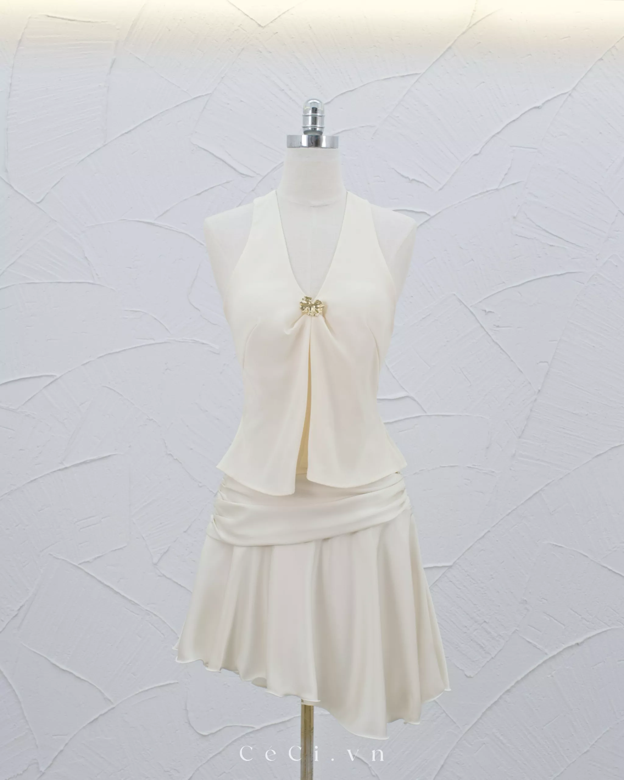 LIRA TOP 733 - PEARL GLOW - Ảnh 3
